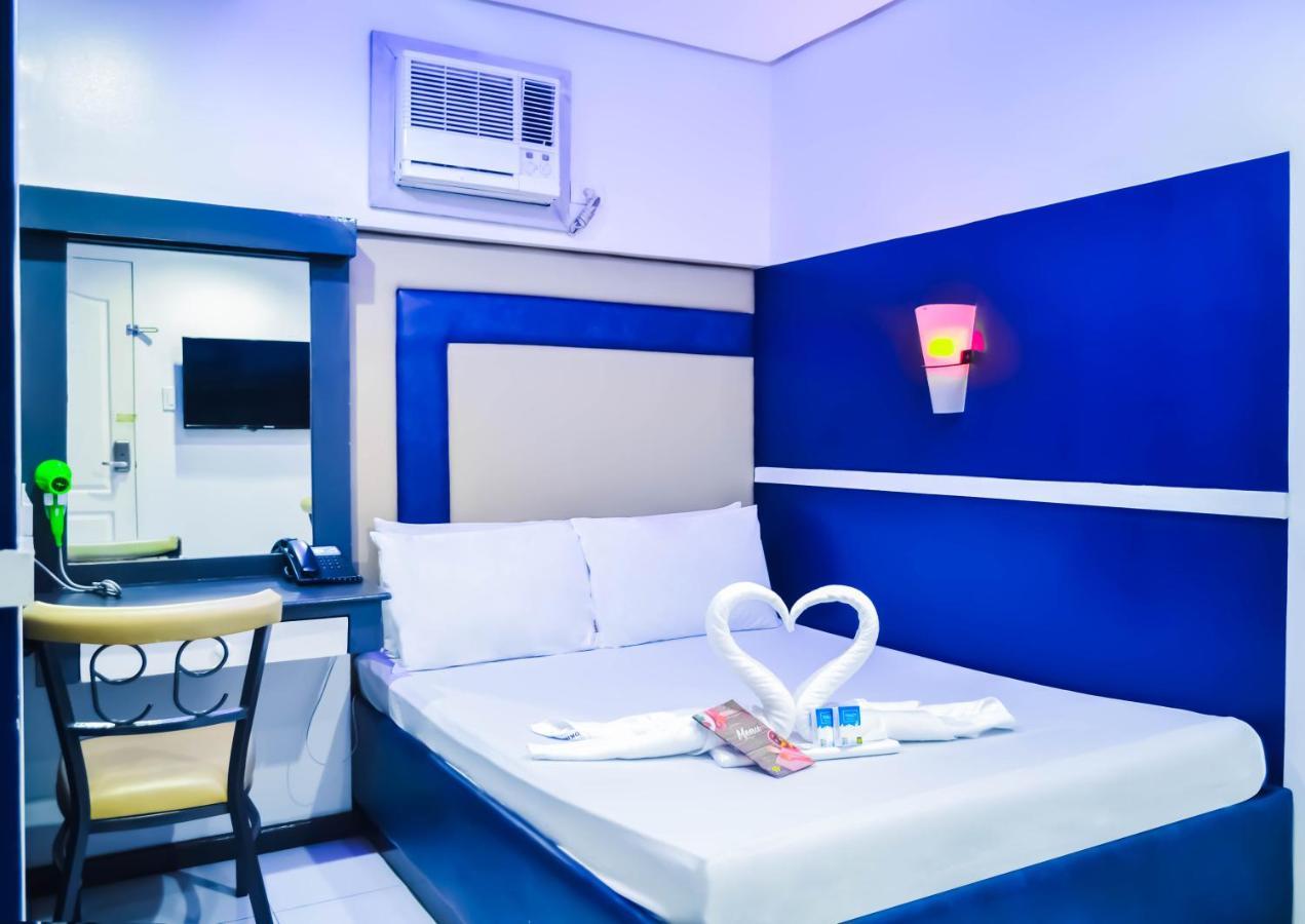 Hotel 99 Cubao Quezon City Exteriör bild
