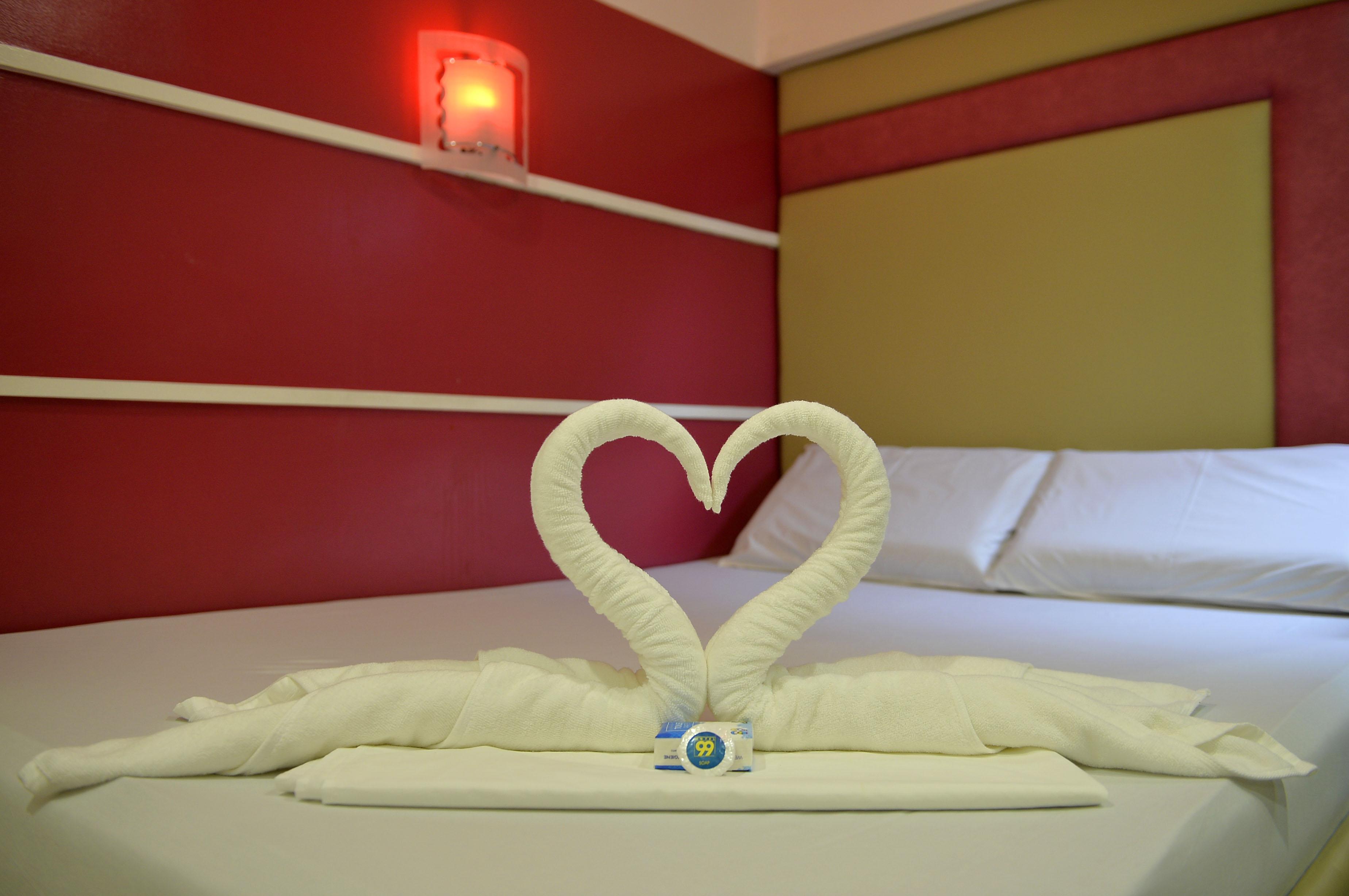Hotel 99 Cubao Quezon City Exteriör bild